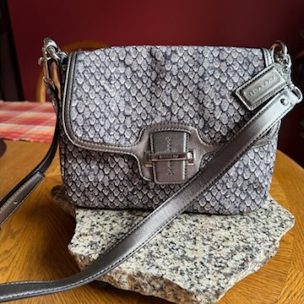 Coach Snake Print Taylor Snake Print Crossbody - image 6